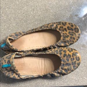 Barely worn size 8 leopard Tieks